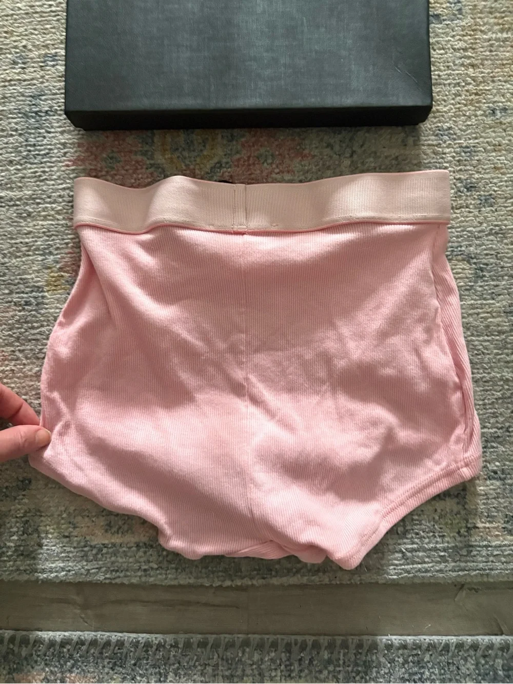Versace Women's Pink High-Waist Shorts Size 1 NWT & Box